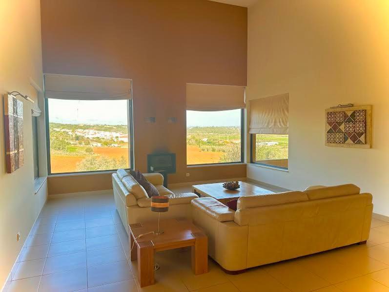 Casa Santana Villa Lagos